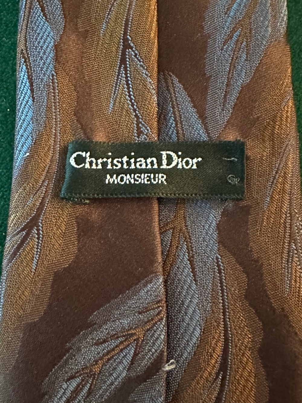 CHRISTIAN DIOR Brown with Blue Leaf Design Men's Neck Tie